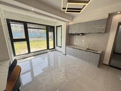 常州金坛东城吾悦附近精装一室一厅 一楼带院子 随时可看 拎包入住可付一出租房源真实图片