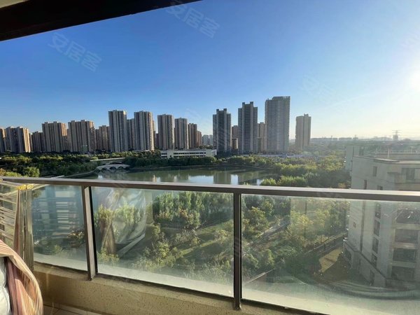 杭州西湖西湖三墩绿都云和湖2号线白洋地铁边云和湖精装修三房湖景房