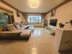 德阳什邡方亭街道五小附近低楼层套三双卫 四个空调 停车方便出租房源真实图片