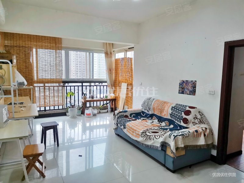 宏基大厦业主急售精装 86平 电梯房 看房方便  有钥匙