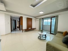 深圳宝安翻身路泰华锦绣城 3室2厅2卫  电梯房 精装修118平米出租房源真实图片