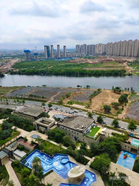 金山湖岛内,奥园誉山湖,高层大三房,附带车位130万!