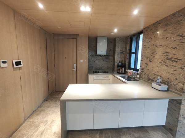 迎宾路租房,密码看房 湖光山舍 两房两卫 长租短租均可,吉阳租房-三亚