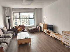 邹平邹平城区山南理想之城 170平四室两卫家具家电齐全，拎包入住，生活便利出租房源真实图片