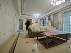 重庆巴南李家沱一线江景大四房 装修保持非常好 配套齐全出租房源真实图片