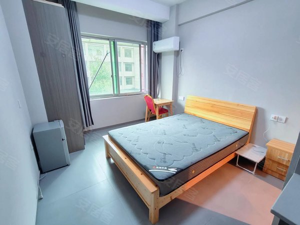 金华婺城婺城江南金华之心房東本人，山脚下带电梯近金华之心金磐商务花园新农贸，金职东门出租房源真实图片