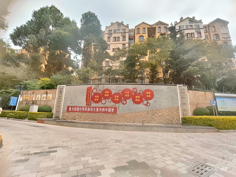 带电梯 精装修 近地铁 南北通透 满五 大两居,云大知城佳逸盛景花园