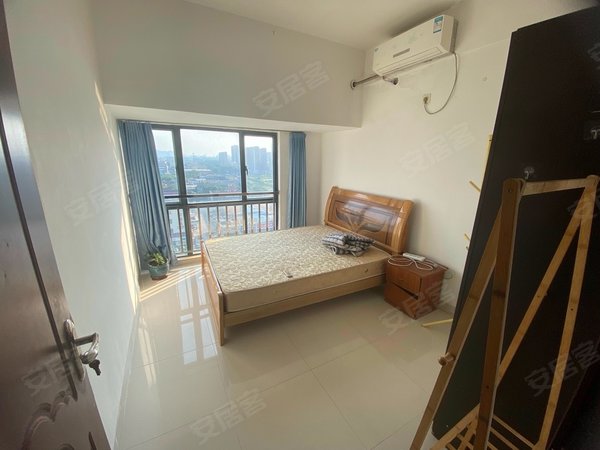 珠海金湾红旗柠檬印象金湾红旗 柠檬印象 正光广场旁 家私电齐全拎包