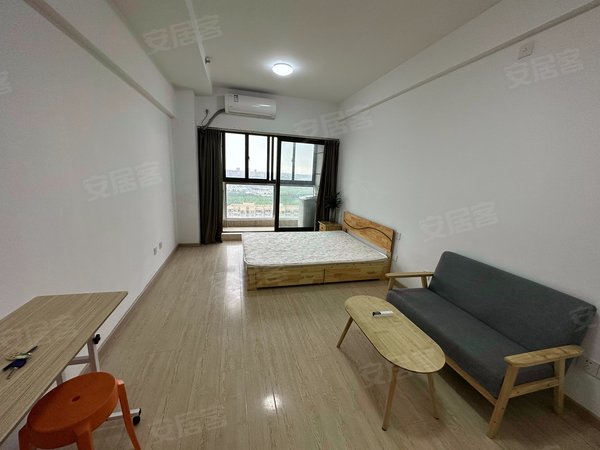 上海宝山顾村龙湖北城天街刘行地铁口,龙湖精装平层公寓,高层,采光无