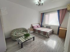 北京朝阳劲松劲松地铁三百米 劲松二区精装主卧 两家合租随时看房 随时入住出租房源真实图片