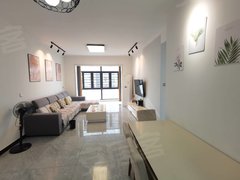 益阳赫山万达广场中心医院旁，雄森国际精装大三房，12兽，益师，拎包入住出租房源真实图片