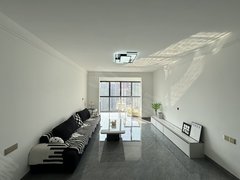 桂林七星五里店专车接送 万达附近 和平新城 全新首租精装两房 拎包入住出租房源真实图片