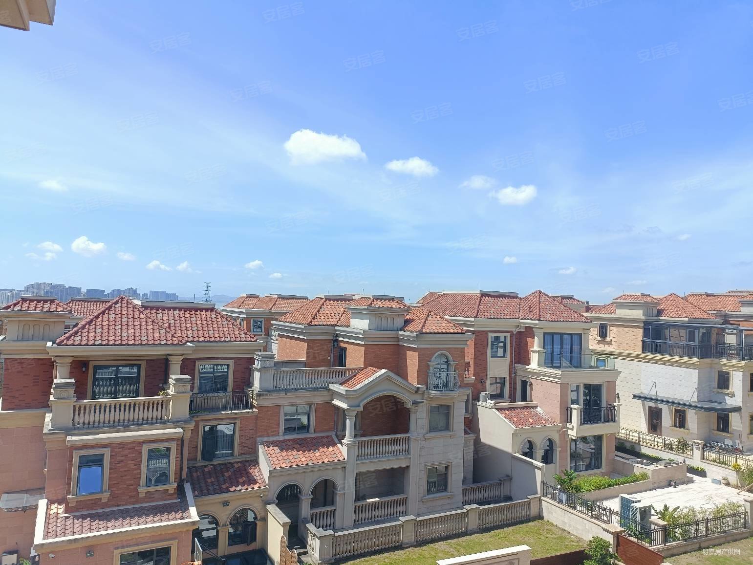 宝珊花园5室别墅 带电梯 带160平全明地下室带300平花园,宝珊花园二手