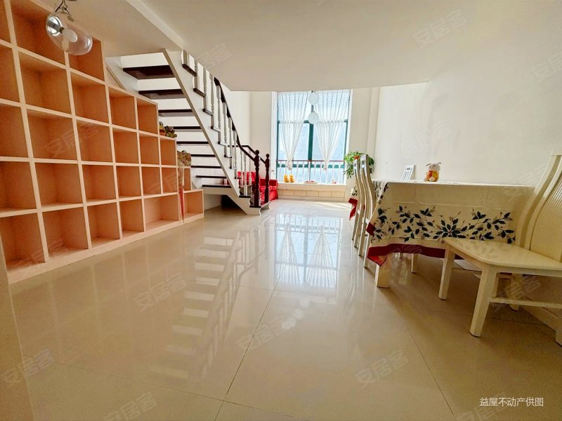 南京房产网>南京二手房>江宁二手房>百家湖二手房>亲水湾花园>800_600