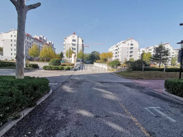 青岛莱西周格庄宏远书香门第北一中陪读好房书香门第,家里装修还可以