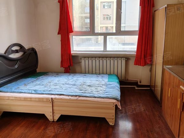 包头昆都仑包百钢铁大街35号街坊(北区)钢铁大街35号街坊3楼冰箱家具包暖500元包百商圈钢铁大街出租房源真实图片