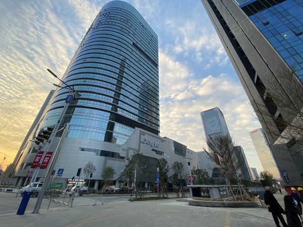 广州番禺南村镇粤海广场天河城粤海广场全新复式地铁口一房 高档小区
