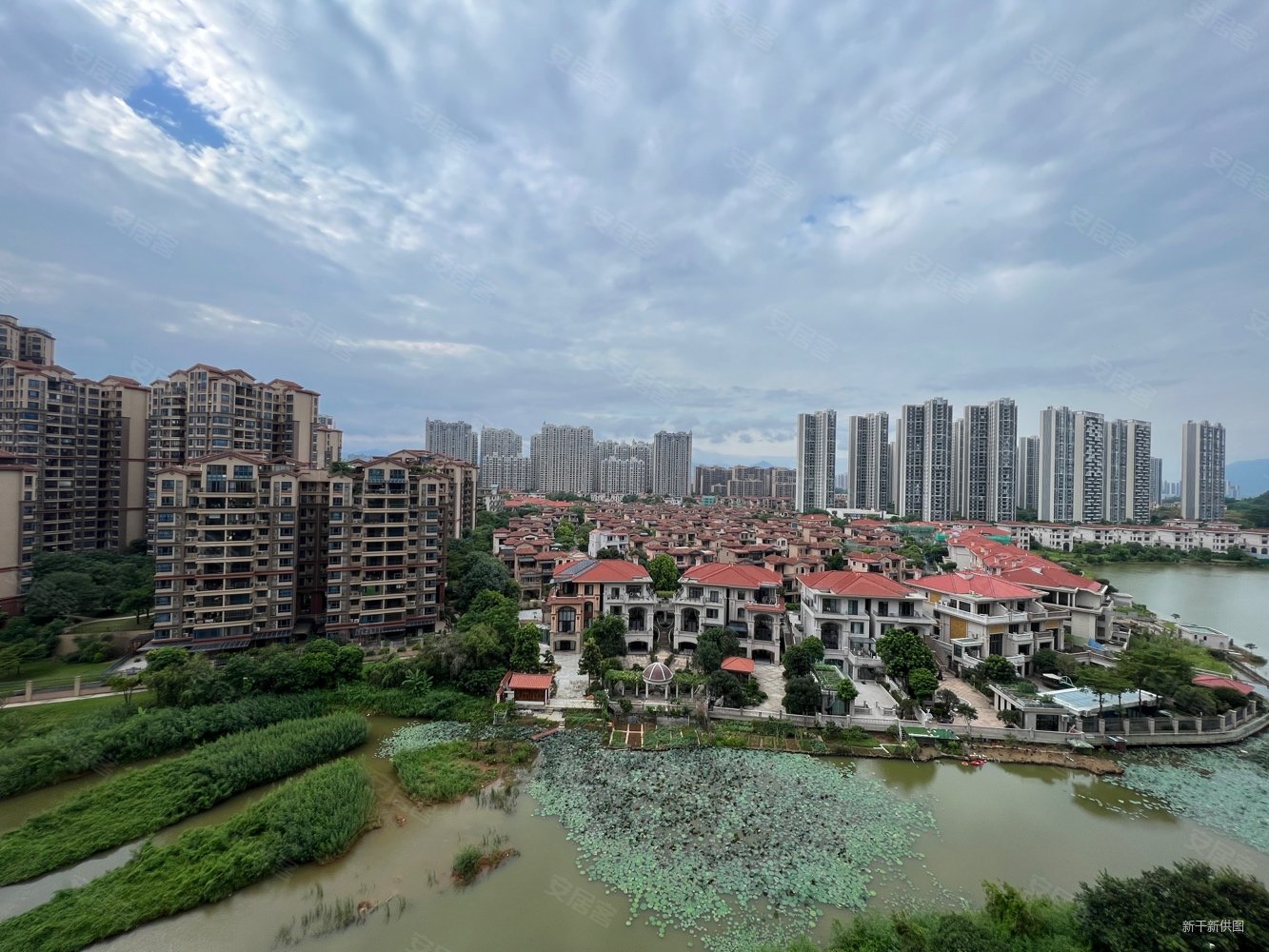 碧桂园山湖城,碧桂园山湖城二手房,240万,5室2厅,3卫,253平米-清远