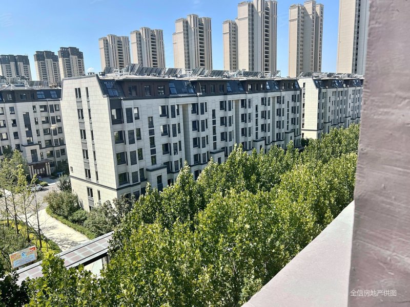 武清新华联乐悦澜湾90平米赠送90平米的阁楼南北通透