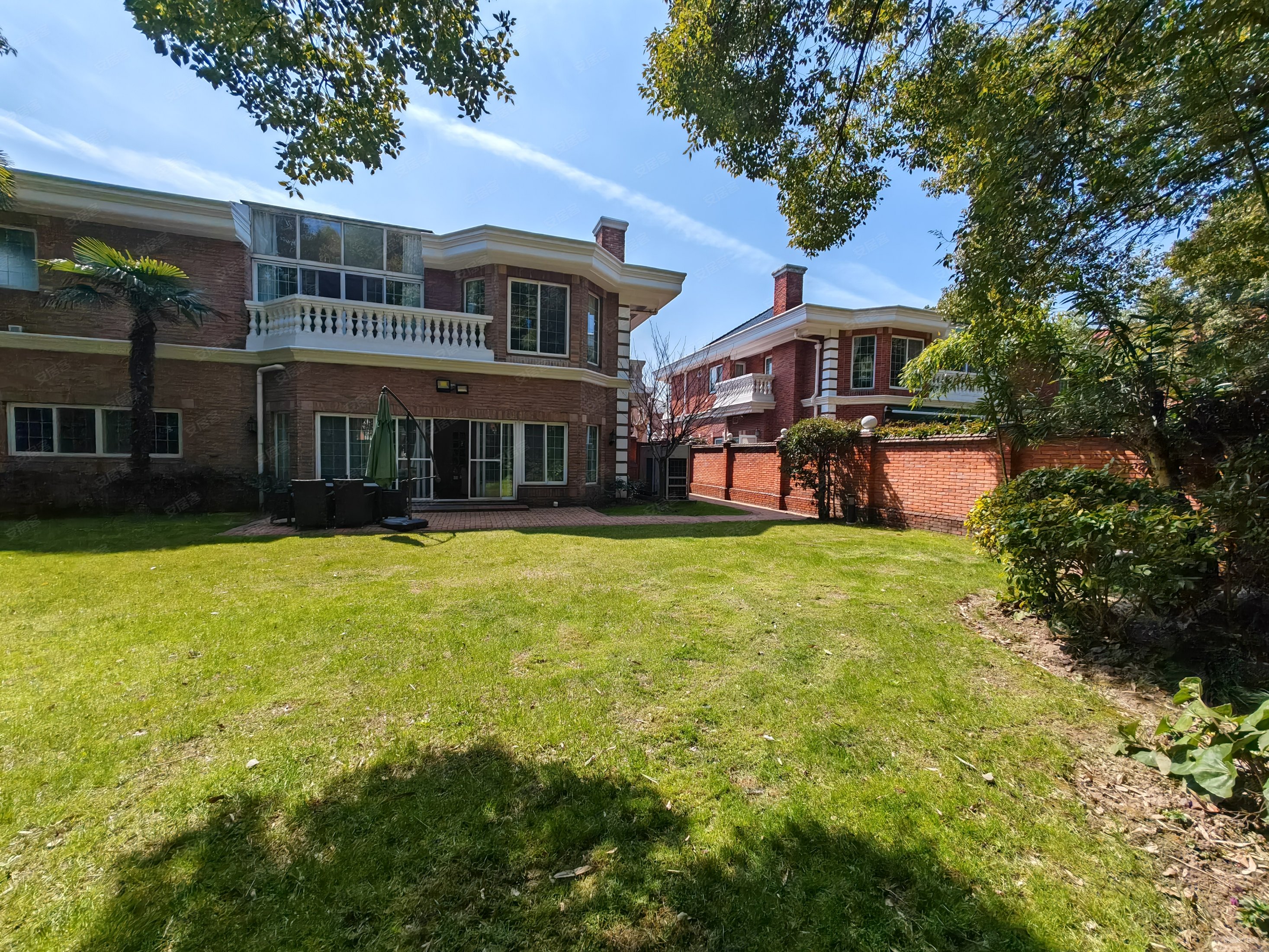 绿宝园车位充足近地铁低密度社区板楼医疗配套成熟