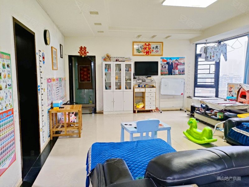 长沙房产网>长沙二手房>芙蓉二手房>火车站二手房>金色华庭>800_600