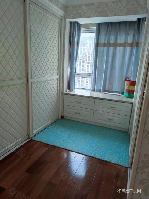 中南世纪城常熟泰山南路4室2厅2卫14302平方米