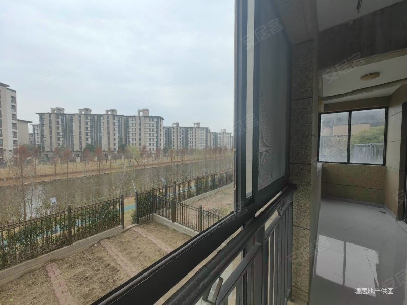 保利铃兰公馆公寓住宅