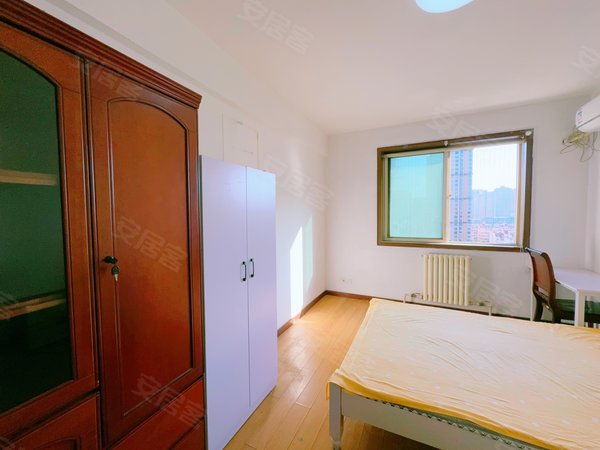 西安碑林文艺路西安市卫生学校家属院文艺路南稍门草场坡体育场红会