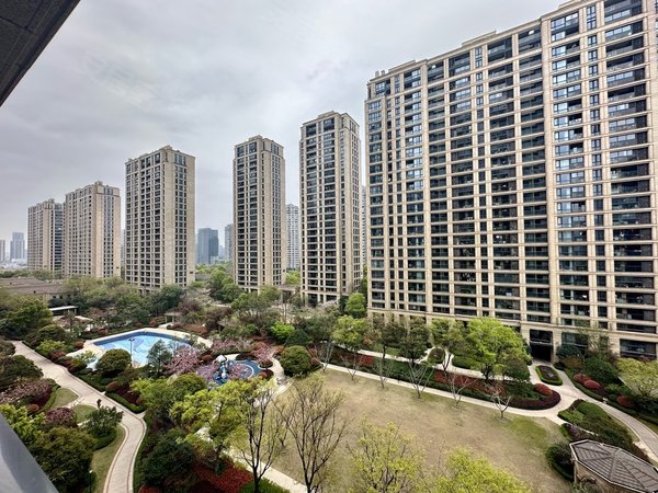 杭州滨江区政府绿城明月江南(西区)明月江南 整租两室带地暖 吉利海康