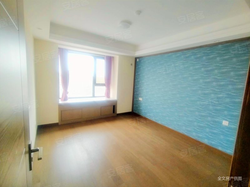 南中环 保利东郡 精装修 大红本 随时看房