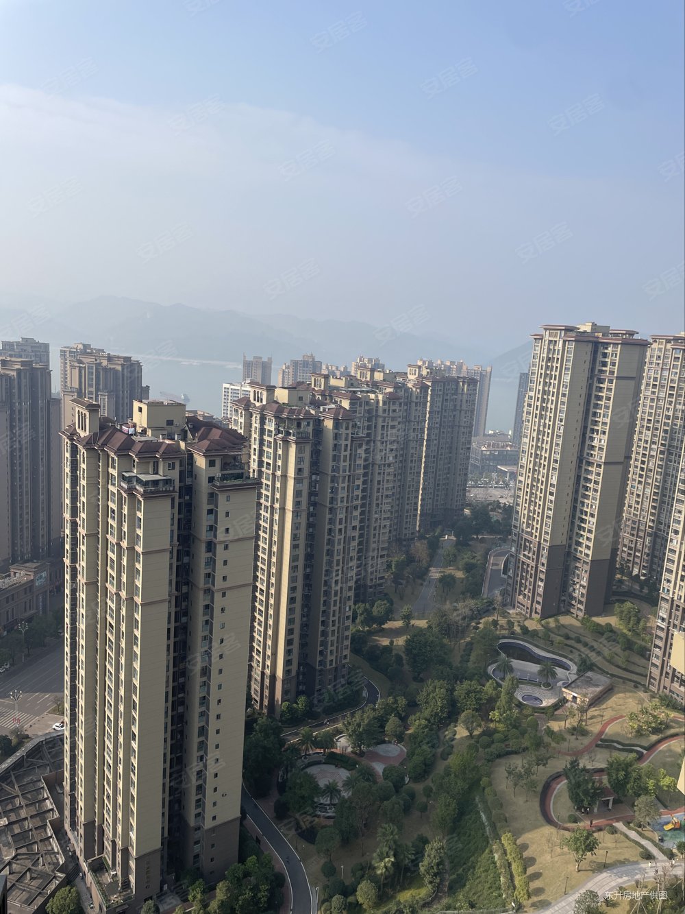 重庆房产网>重庆二手房>丰都二手房>丰都城区二手房>龙城华府御峰>