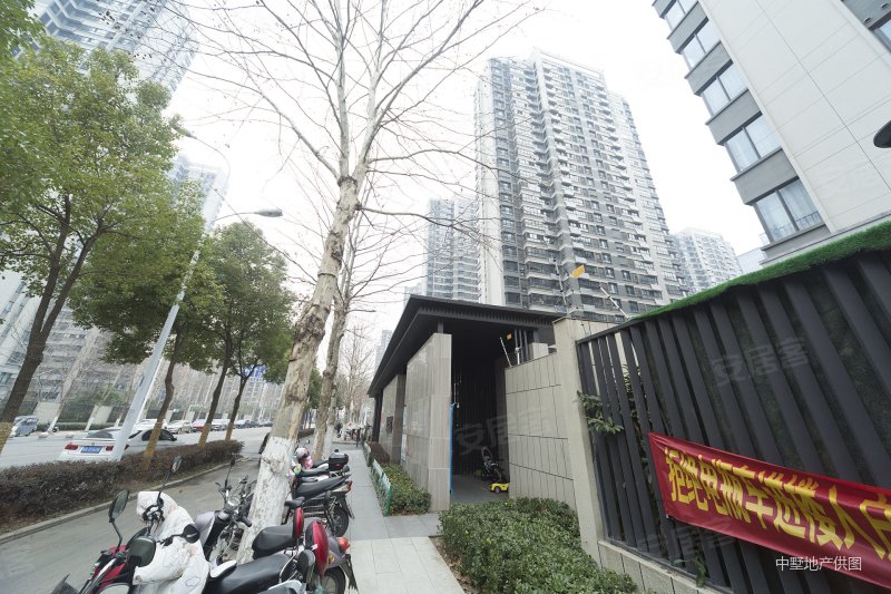 万科翡翠天际b区