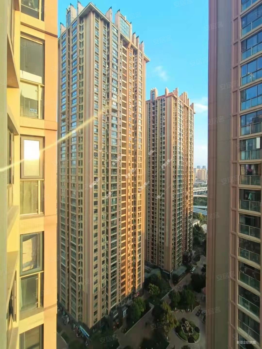 120万昆明十四中1128平金泰国际一期黄土坡3房