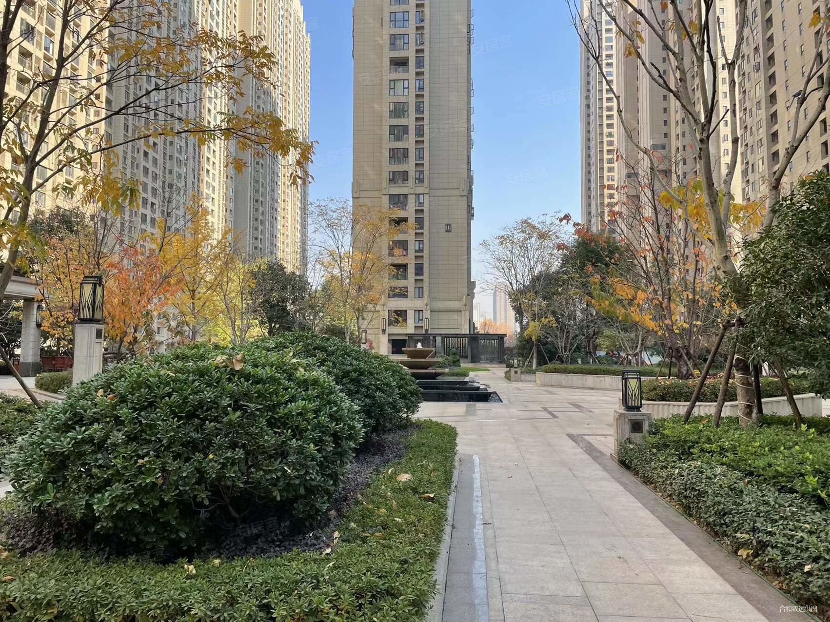 大华铂金瑞府南北通透一线江景房居家精装修看房方便