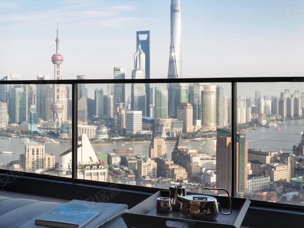 华侨城苏河湾东区88号院顶楼复式江景3房俯瞰陆家嘴