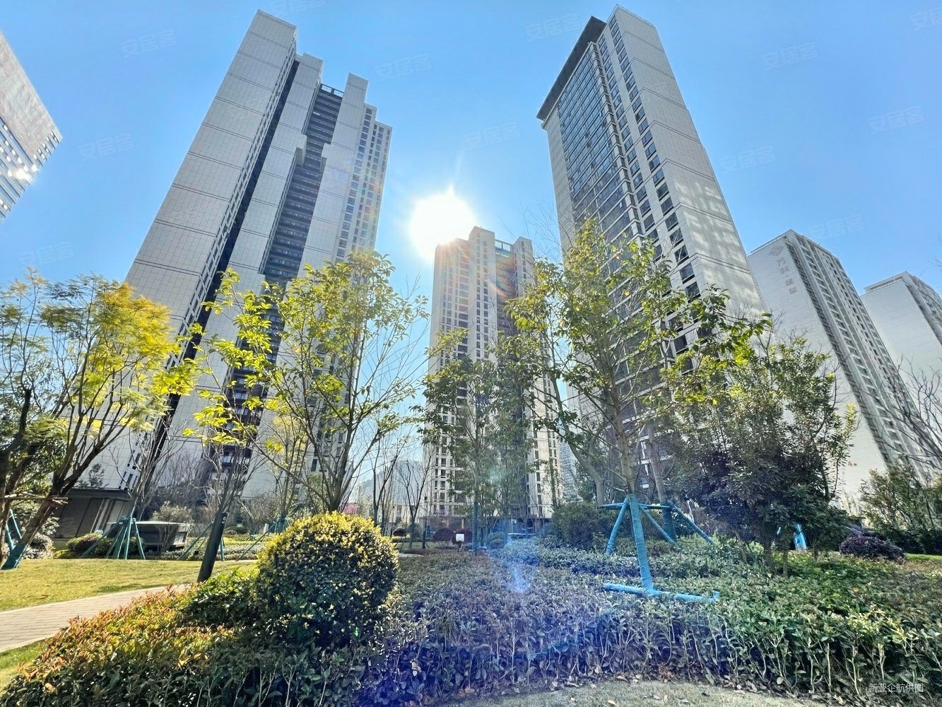 急售温馨三房巫家坝中央中央公园旁保利堂悦正对小区主景观