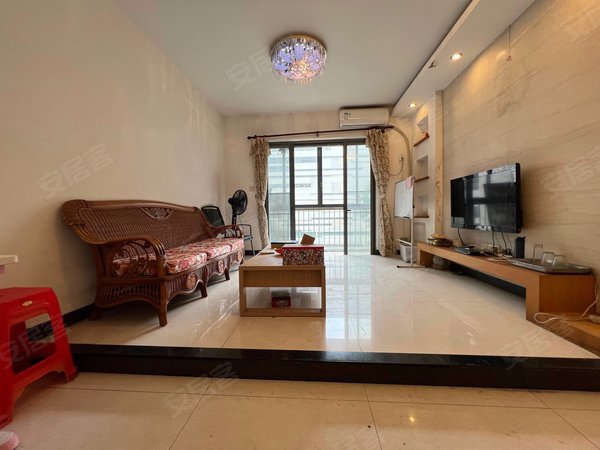 广州番禺市桥柏丽花园柏丽花园 2室2厅1卫 精装修 电梯房 80平出租