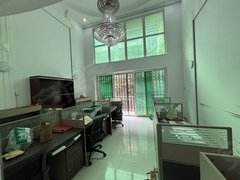 深圳南山前海需要皆住的可以看过来，价格中到，品质优良出租房源真实图片