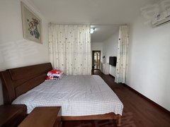 益阳赫山万达广场万达正对面梓山湖公馆小区里面的温馨公寓出租房源真实图片