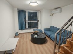 青岛即墨通济步行可去服装市场，家具家电齐全，可短租，精装loft，随时看出租房源真实图片