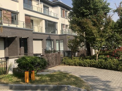 绿地21城e区(别墅)优点,不足,绿地21城e区(别墅)怎么样,绿地21城e区