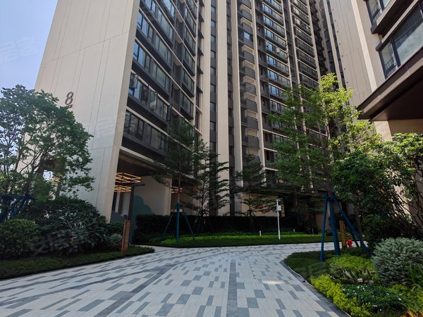 广州天河小新塘保利天汇保利天汇 132平方四房两卫 7米大阳台 拎包