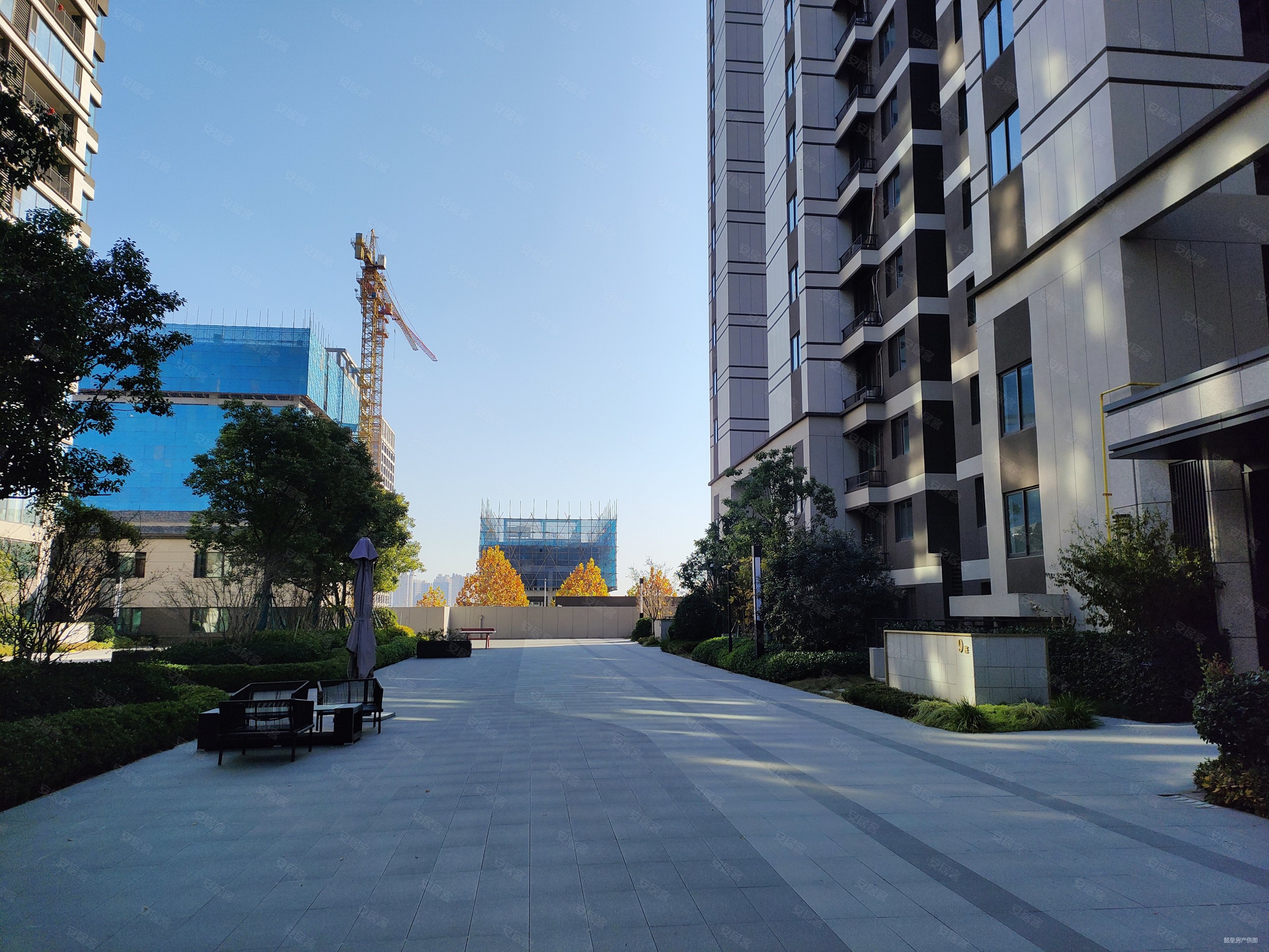 绿都中梁青云赋