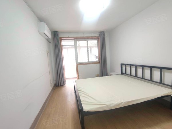 南京鼓楼许府巷工人新村(鼓楼区)工人新村低楼层两室整租,民用水电