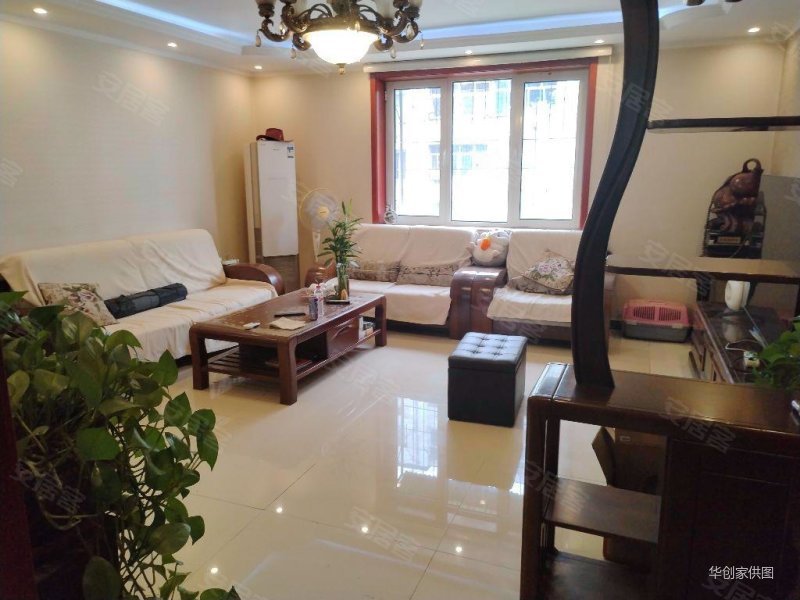 龙居花园一区3室2厅2卫122㎡南北145万