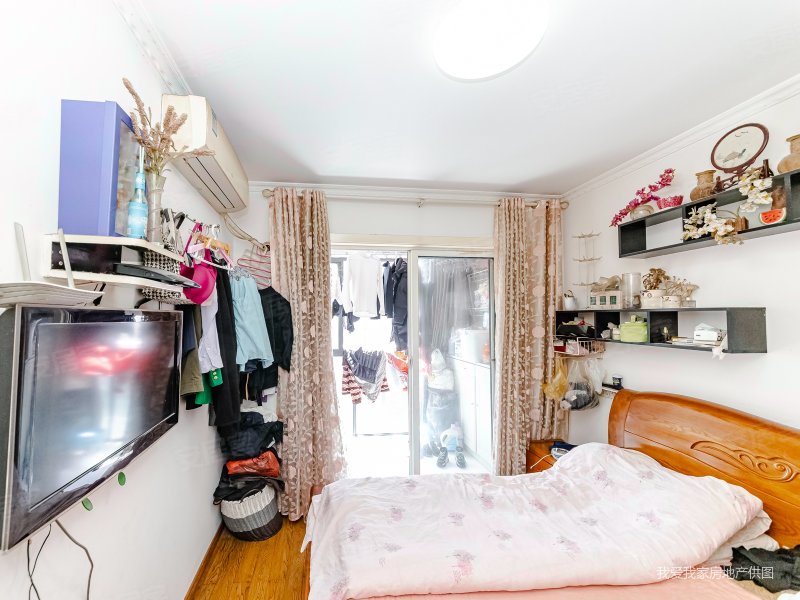 草桥中学 家悦花园 次新小区 出行便利 装修保养好 拎包入住