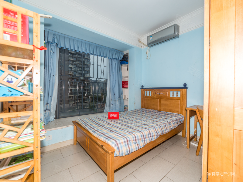 绿景大公馆 小三居 近医院 东南户型 高楼层视野无遮挡