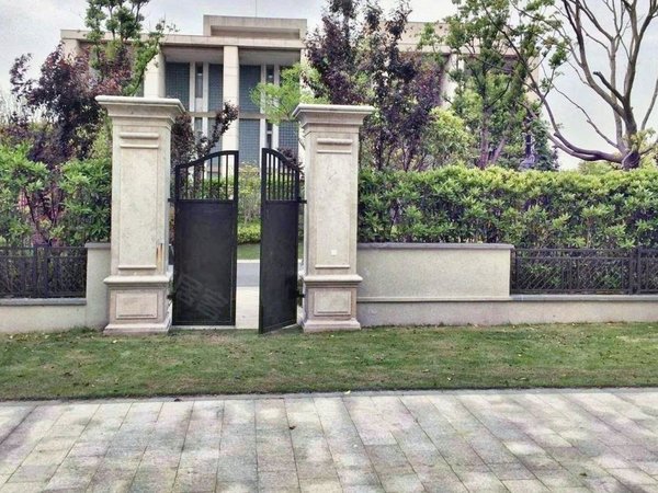 上海长宁西郊公园绿谷别墅21年中式装修,可接待,办公,住家,车位充足