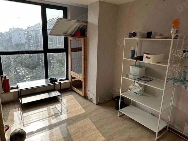 天津河西友谊路恒盛大厦精装两室 电梯房 配套全 拎包入住 出行方便