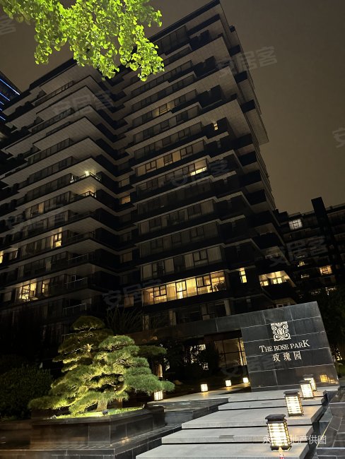 w酒店旁曲江玫瑰园!高性价比!业主急售!价格可谈!看房方便!